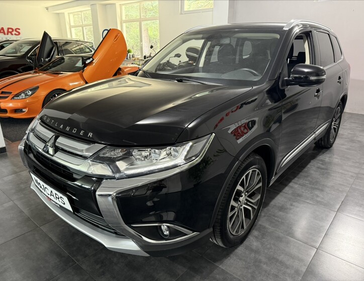 Mitsubishi Outlander 3