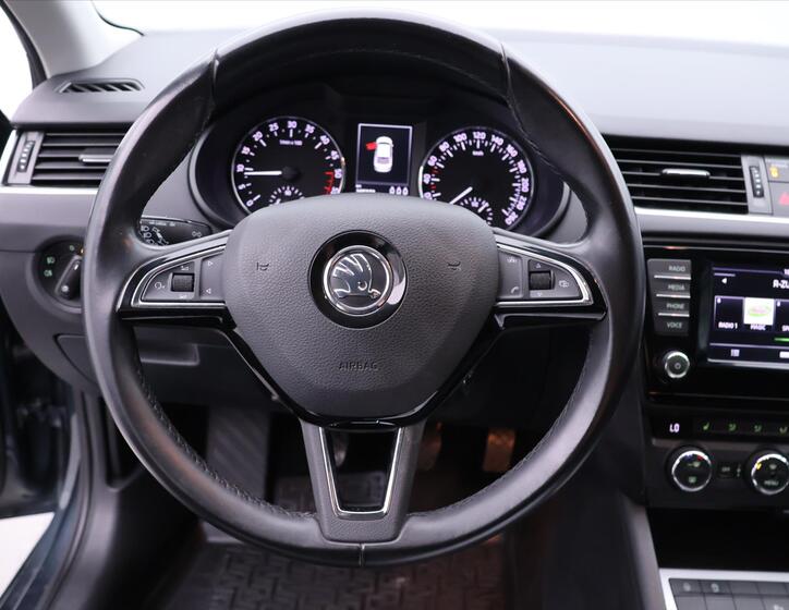 Škoda Octavia 18