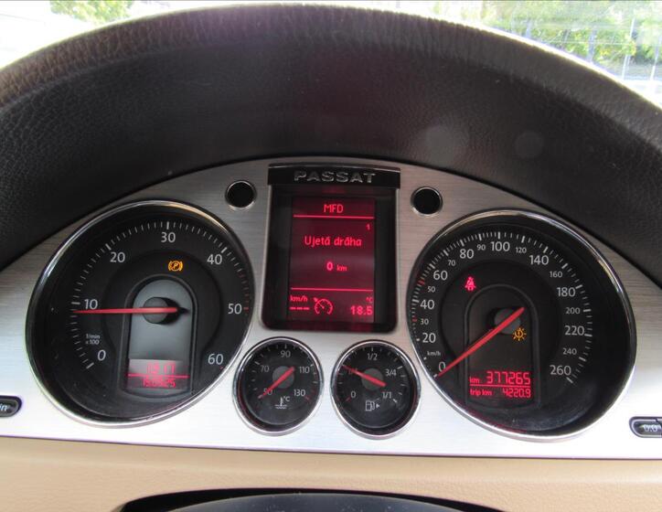 Volkswagen Passat 13