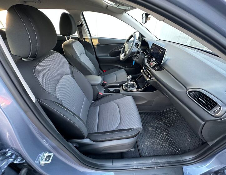 Hyundai i30 18