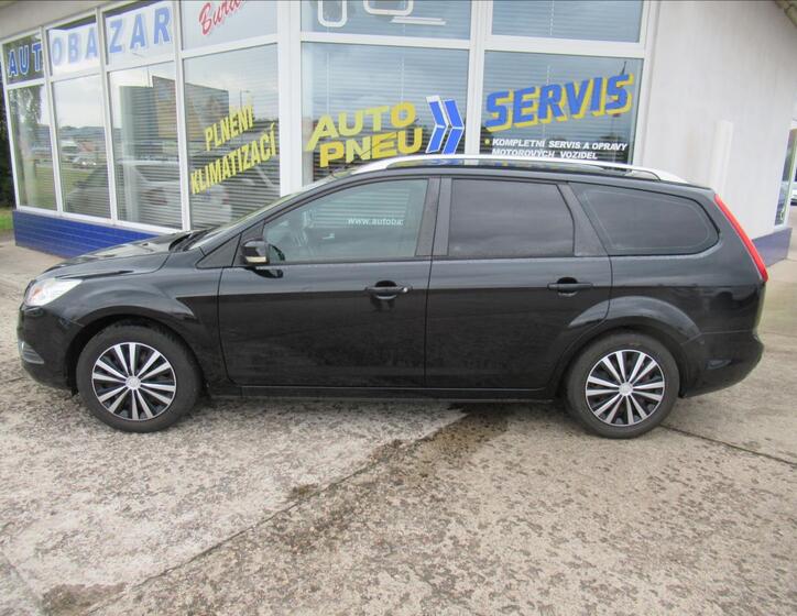 Ford Focus 8