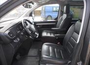 Peugeot Traveller 12