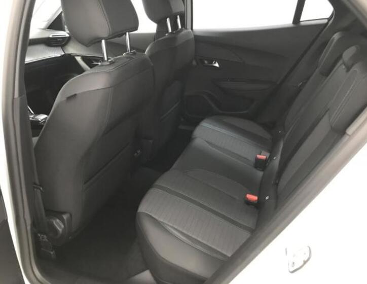Peugeot 2008 10