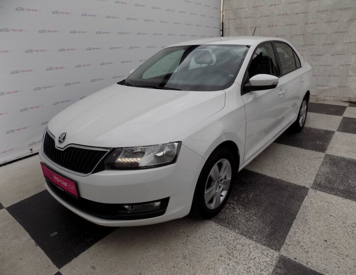 Škoda Rapid 1