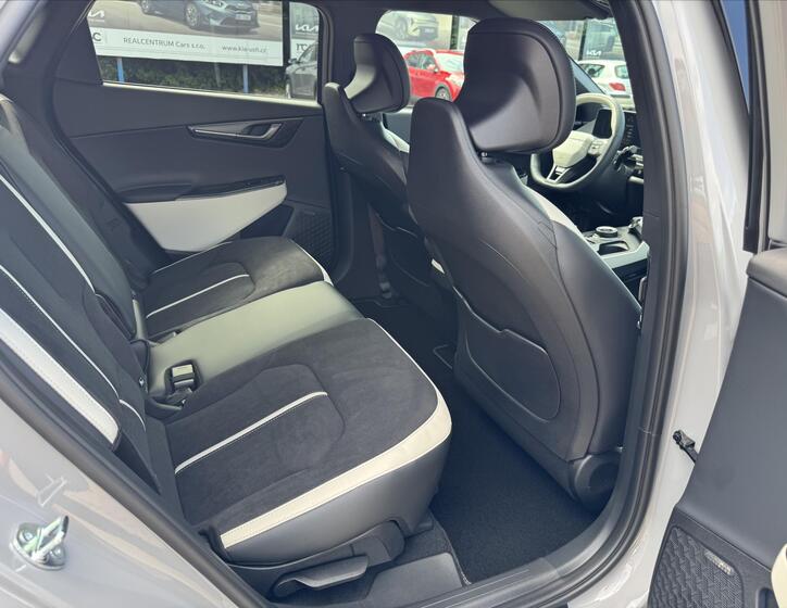 KIA EV6 30