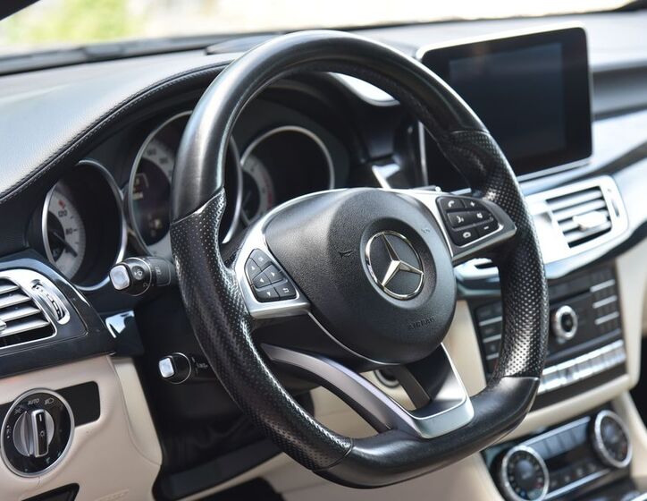 Mercedes-Benz CLS 14