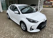 Toyota Yaris 9
