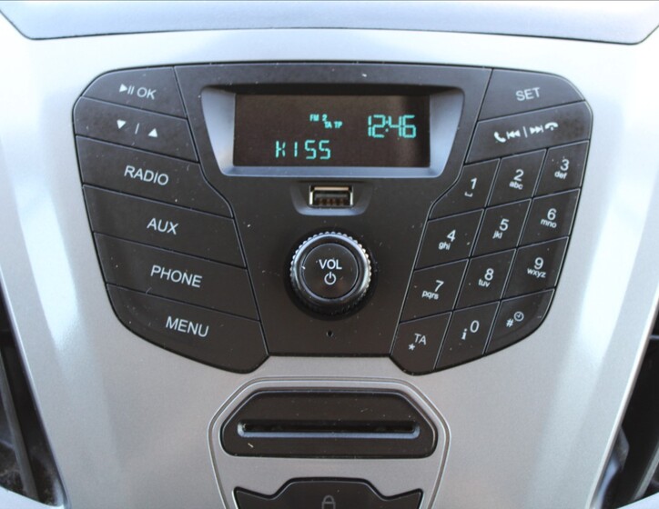 Ford Transit 19