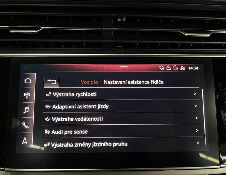 Audi Q8 20