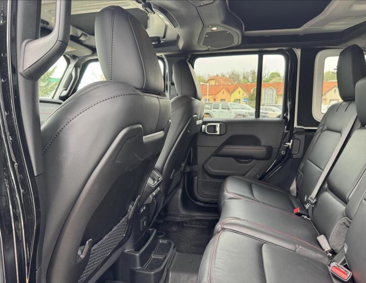 Jeep Wrangler 10