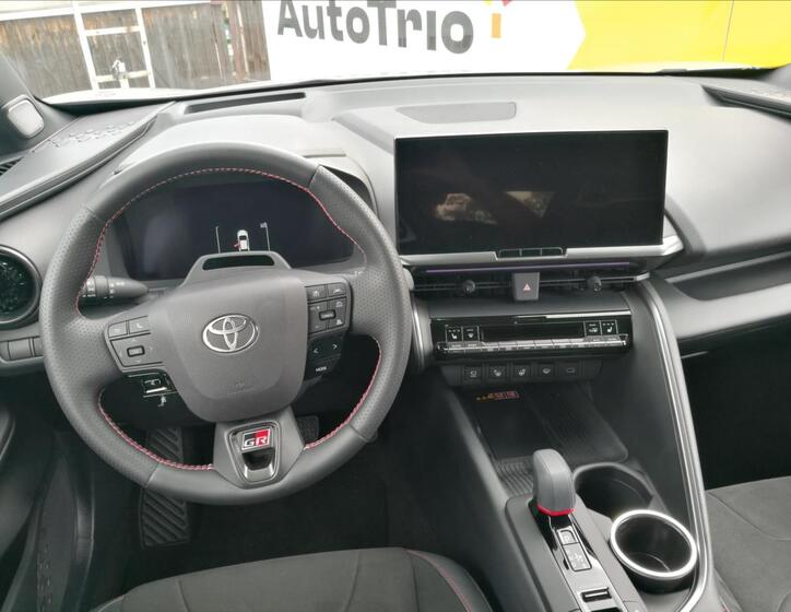 Toyota C-HR 5