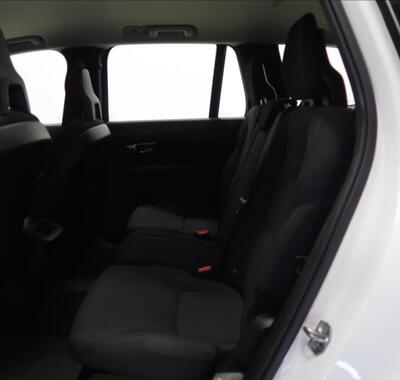 Volvo XC90 8