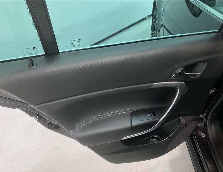 Opel Insignia 23
