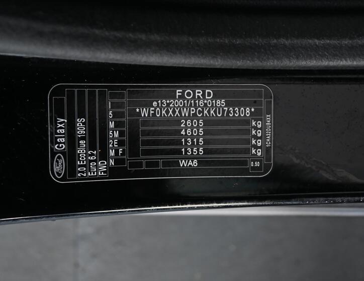 Ford Galaxy 16