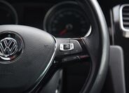Volkswagen Golf 27