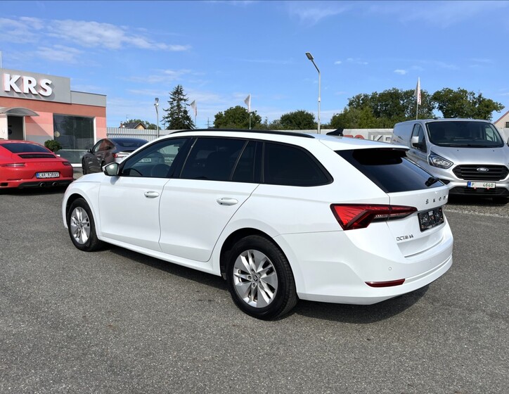 Škoda Octavia 9