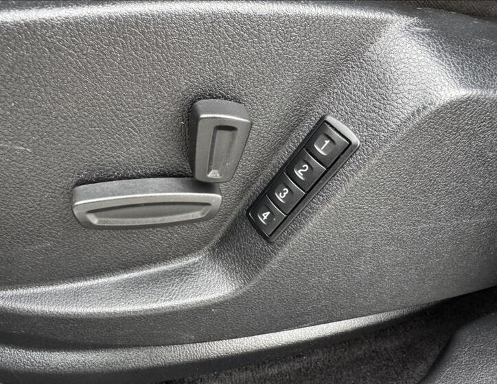 Ford Galaxy 25