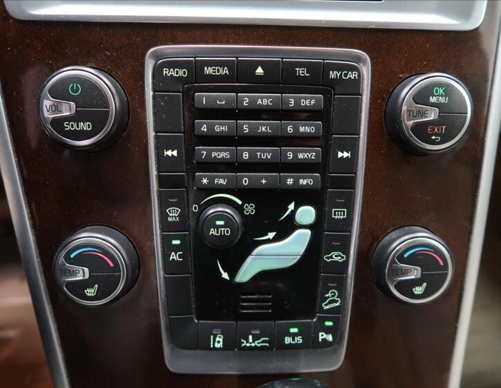 Volvo XC60 21