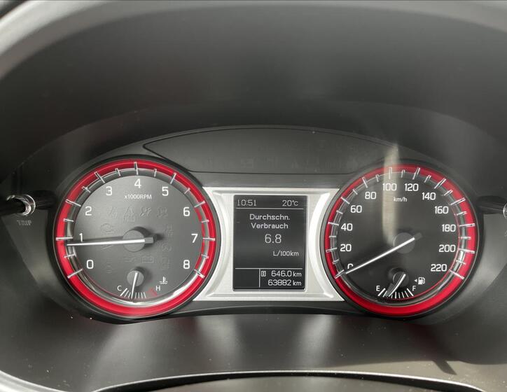 Suzuki Vitara 16