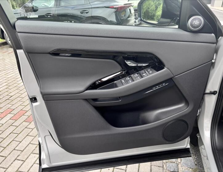 Land Rover Range Rover Evoque 14