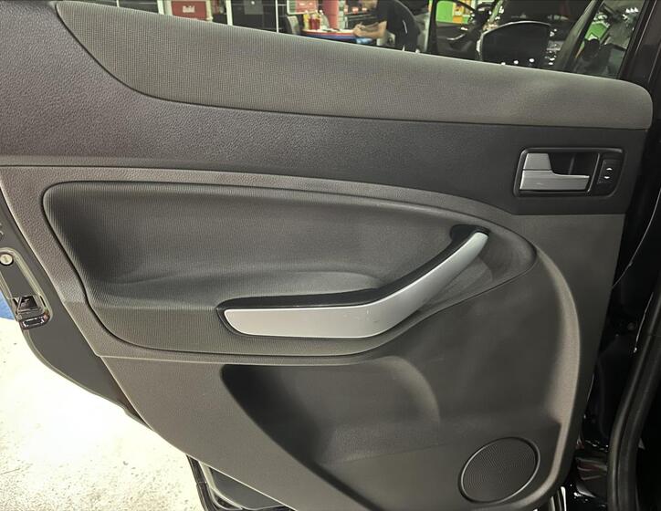 Ford Kuga 15