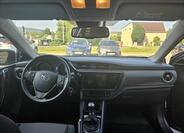 Toyota Auris 5