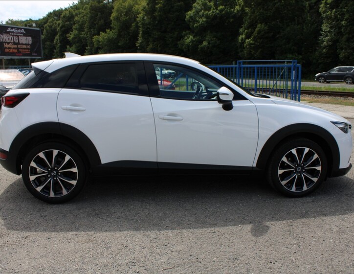 Mazda CX-3 4