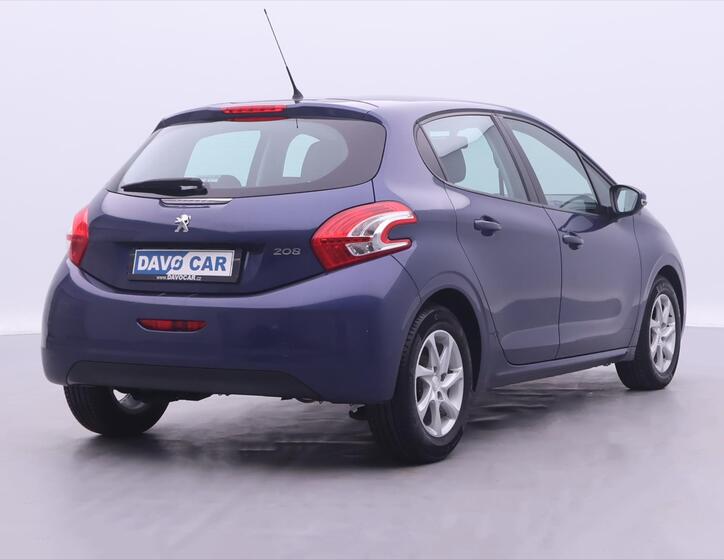 Peugeot 208 7