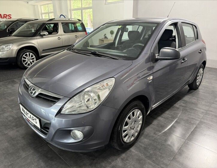 Hyundai i20 3