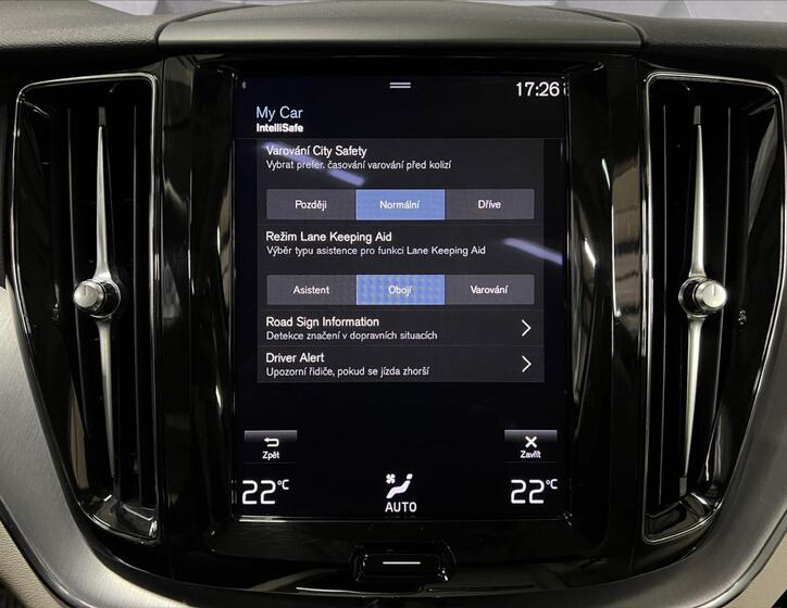 Volvo XC60 18