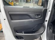 Toyota ProAce 9