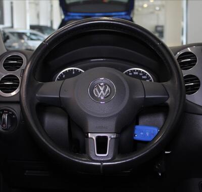 Volkswagen Tiguan 9