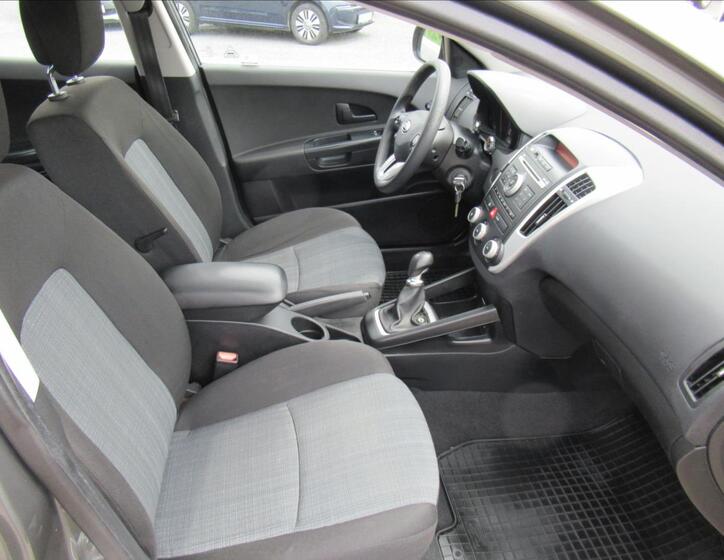 KIA Ceed 13
