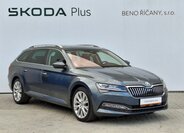 Škoda Superb 12