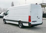Mercedes-Benz Sprinter 4