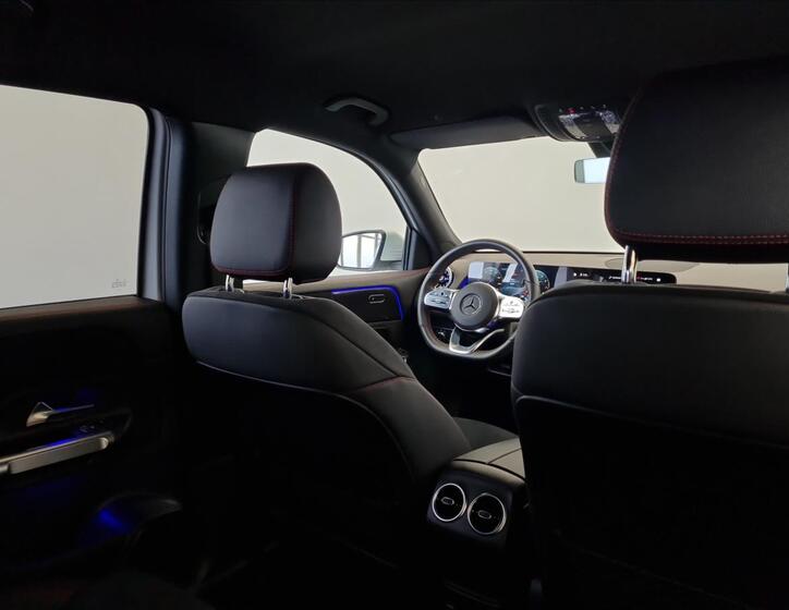 Mercedes-Benz GLB 21