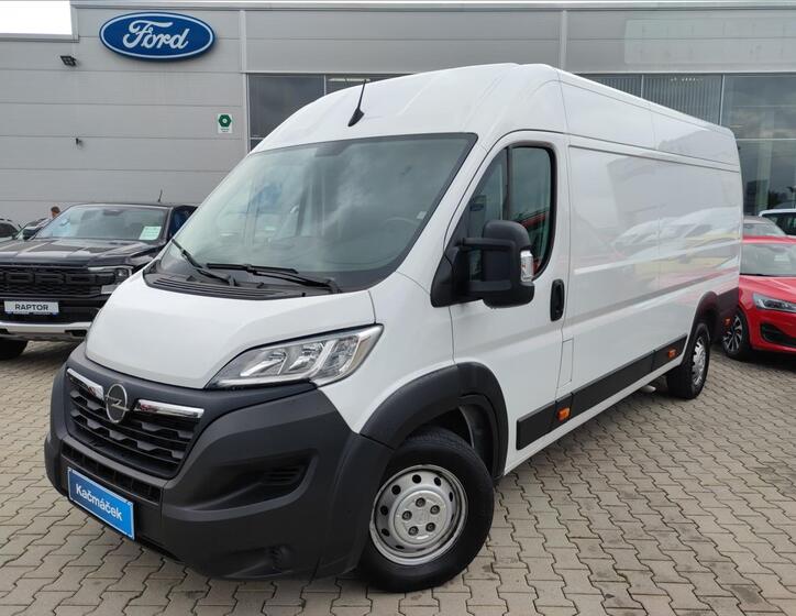 Opel Movano 1