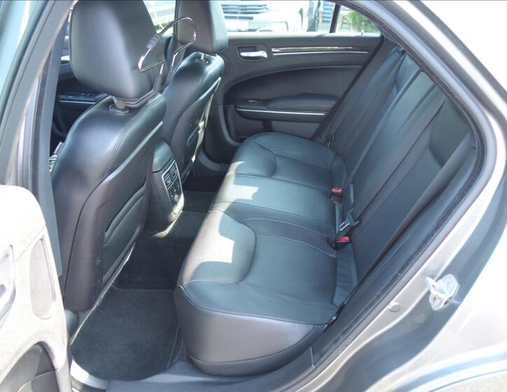 Lancia Thema 16