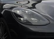 Porsche Panamera 36