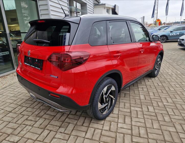 Suzuki Vitara 6