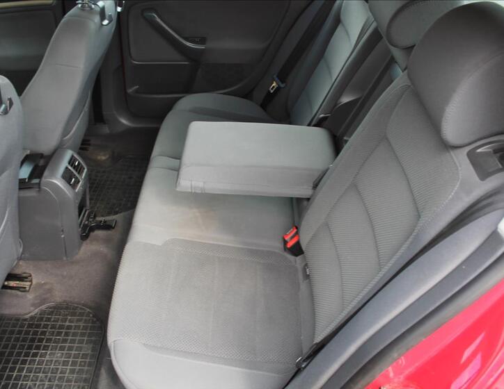 Volkswagen Golf 8