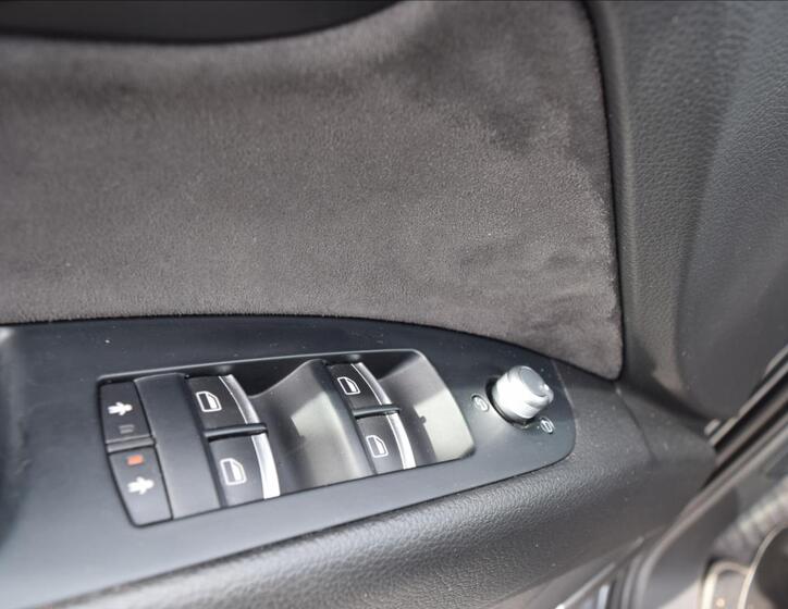 Audi Q7 28