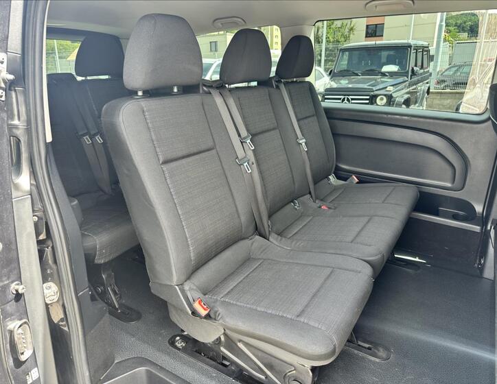 Mercedes-Benz Vito 10