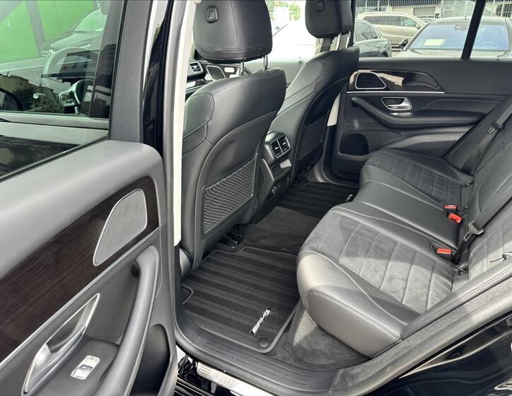 Mercedes-Benz GLE 11