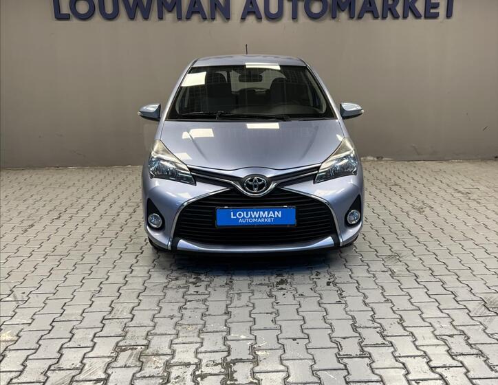 Toyota Yaris 4