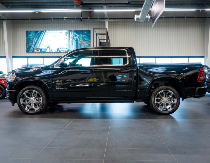 Dodge RAM 2