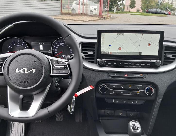 KIA Ceed 14