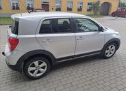 Toyota Urban Cruiser 12