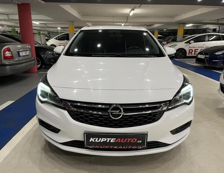 Opel Astra 1