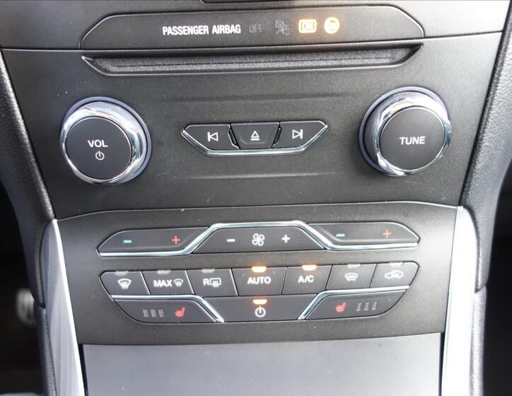 Ford Galaxy 21